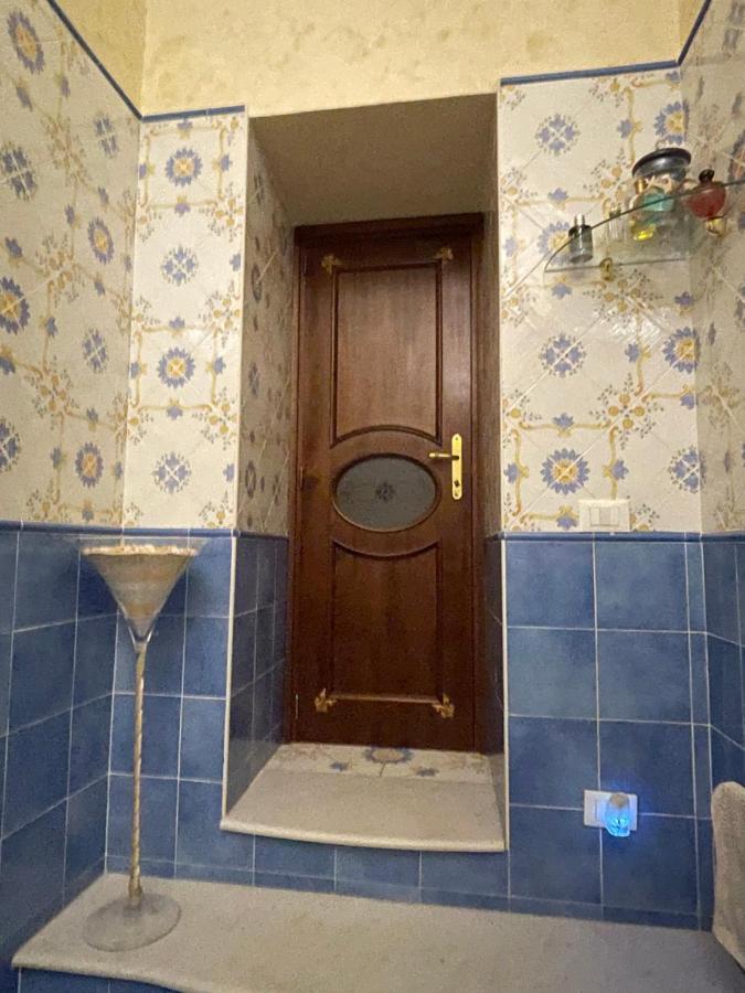 נאפולי Al Centro Storico Home מראה חיצוני תמונה
