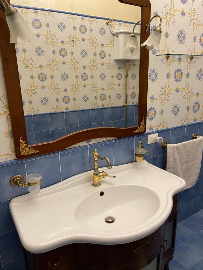 נאפולי Al Centro Storico Home מראה חיצוני תמונה