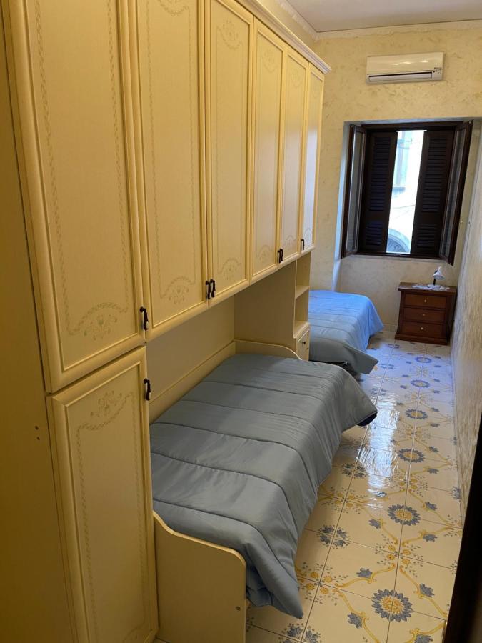 נאפולי Al Centro Storico Home מראה חיצוני תמונה
